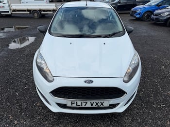 Used Ford Fiesta 2017 for sale - 79738567: Photo