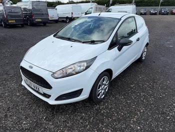 Used Ford Fiesta 2017 for sale - 79738567: Photo