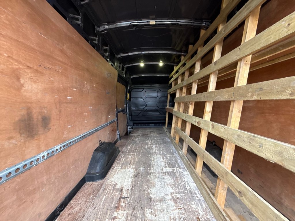 Used Ford Transit 2017 for sale - 77703652: Photo 16