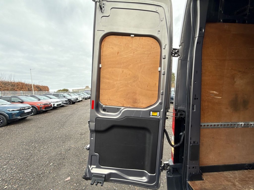 Used Ford Transit 2017 for sale - 77703652: Photo 18