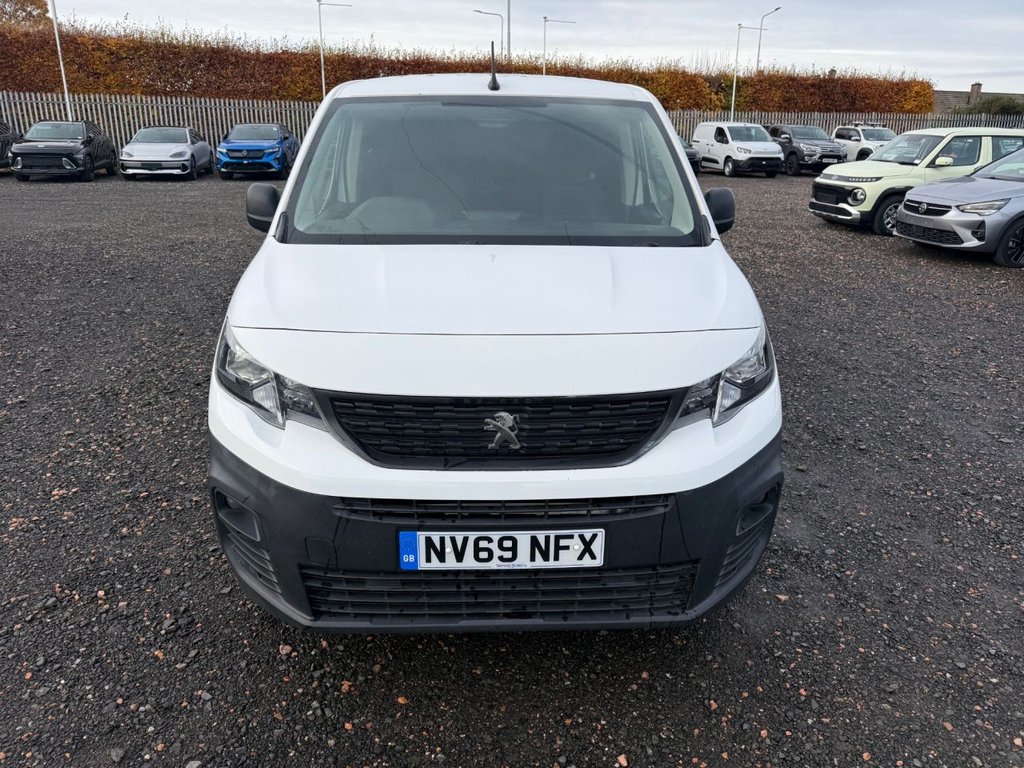 Used Peugeot Partner 2020 for sale - 76469664: Photo 2