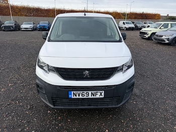 Used Peugeot Partner 2020 for sale - 76469664: Photo