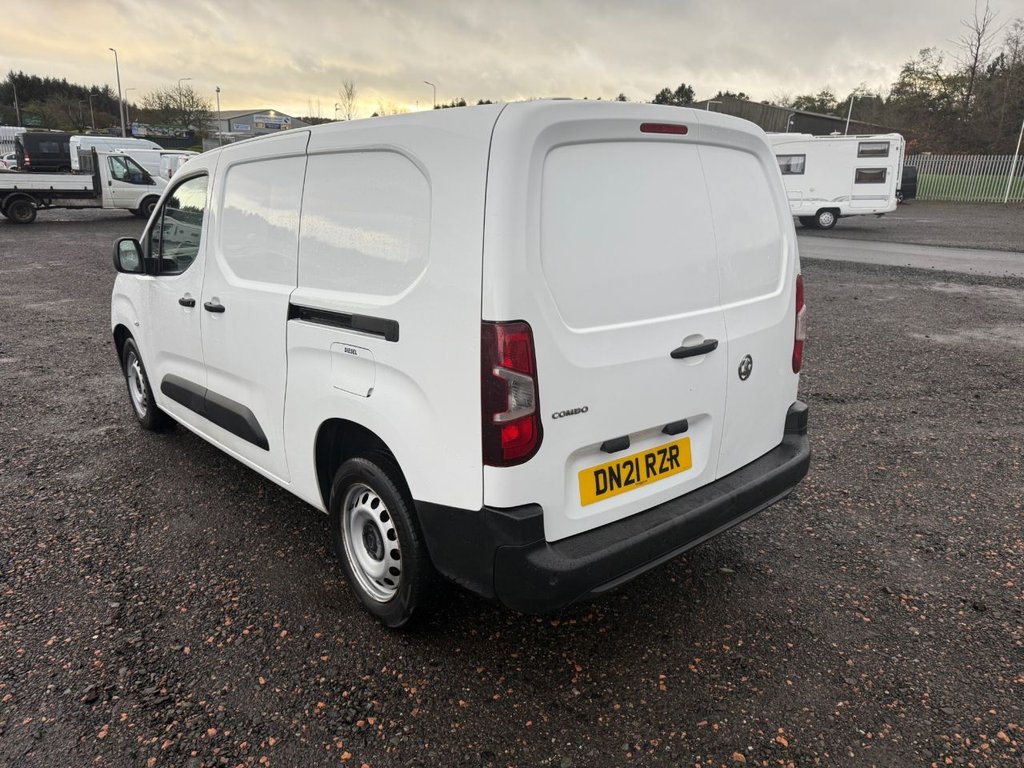 Used Vauxhall Combo 2021 for sale - 76883240: Photo 5