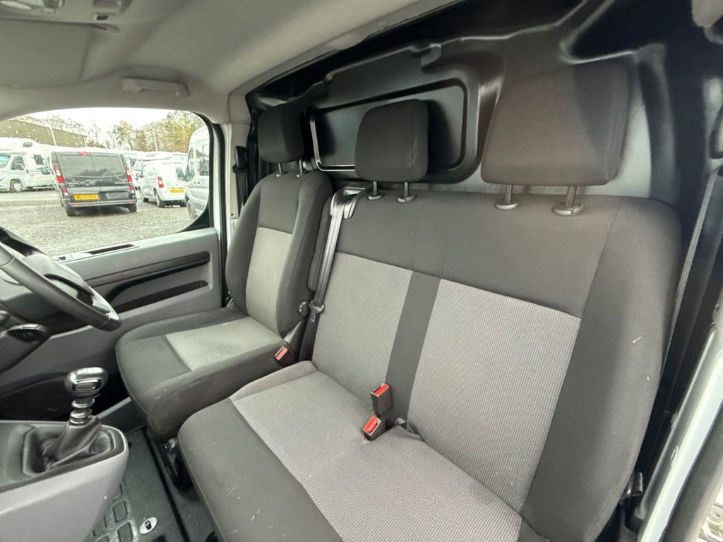 Used Vauxhall Vivaro 2022 for sale - 77849660: Photo 11