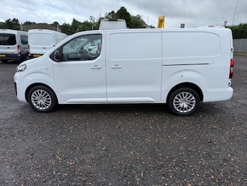Used Vauxhall Vivaro 2023 for sale - 78955050: Photo