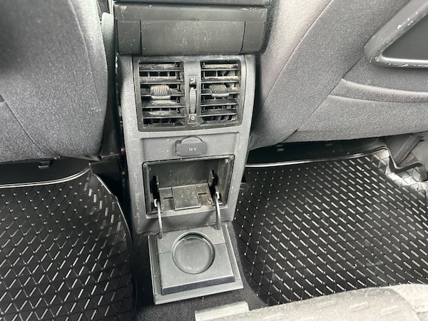 Used Volkswagen Touran 2007 for sale - 76295069: Photo 19