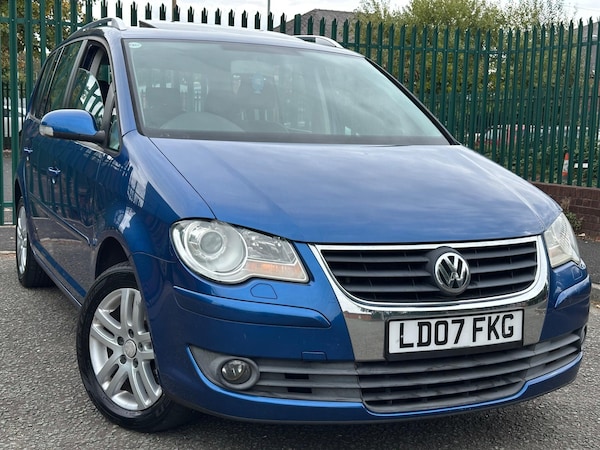 Used Volkswagen Touran 2007 for sale - 76295069: Photo 2