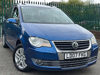 Used Volkswagen Touran 2007 for sale - 76295069: Photo