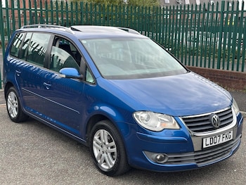 Used Volkswagen Touran 2007 for sale - 76295069: Photo