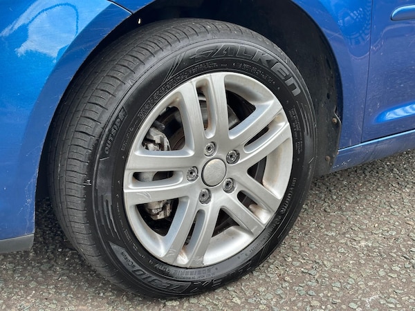 Used Volkswagen Touran 2007 for sale - 76295069: Photo 6