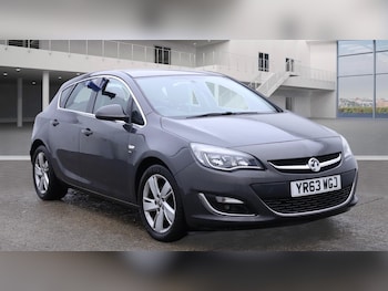 2013 (63) - 2.0 CDTi 16V SRi 5dr Auto