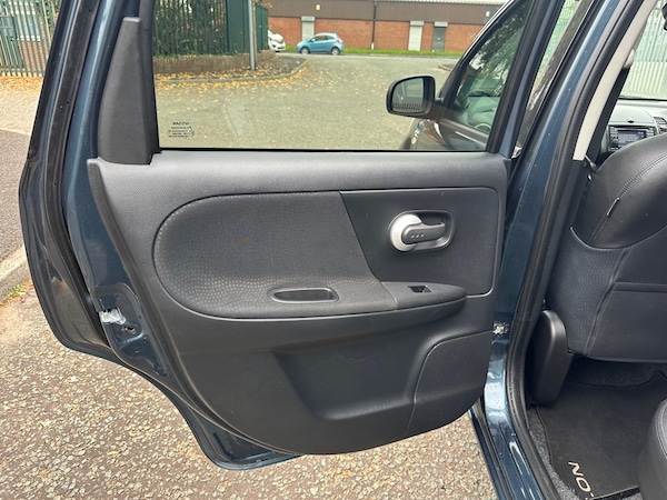 Used Nissan Note 2013 for sale - 76294941: Photo 20