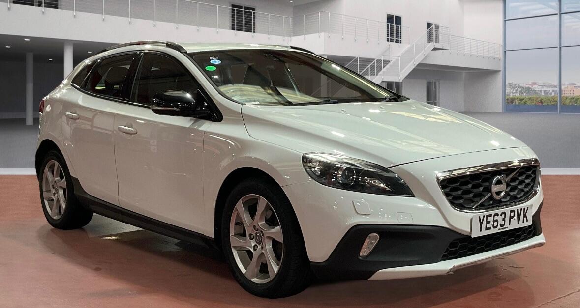 Used Volvo V40 Cross Country 2013 for sale - 76433377: Photo 1