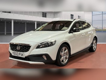 Used Volvo V40 Cross Country 2013 for sale - 76433377: Photo
