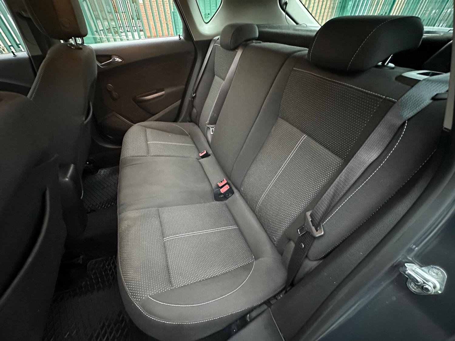 Used Vauxhall Astra 2013 for sale - 76440316: Photo 16