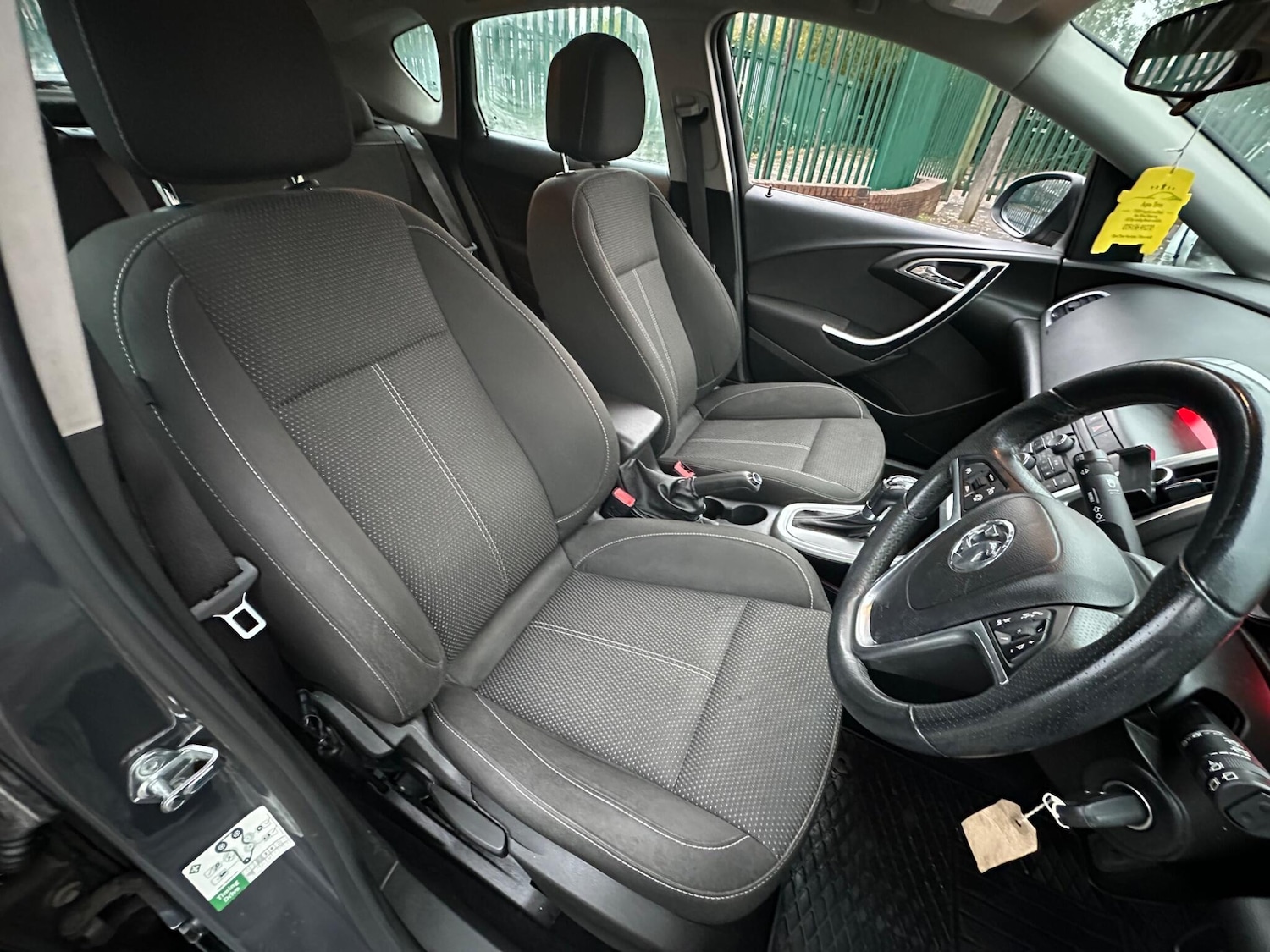 Used Vauxhall Astra 2013 for sale - 76440316: Photo 17