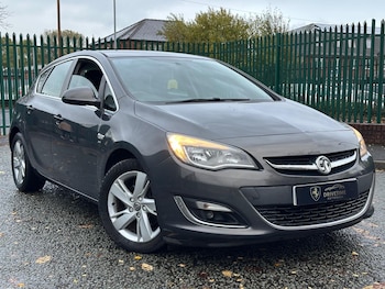Used Vauxhall Astra 2013 for sale - 76440316: Photo