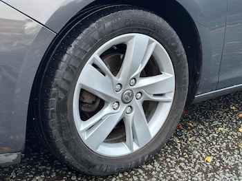 Used Vauxhall Astra 2013 for sale - 76440316: Photo