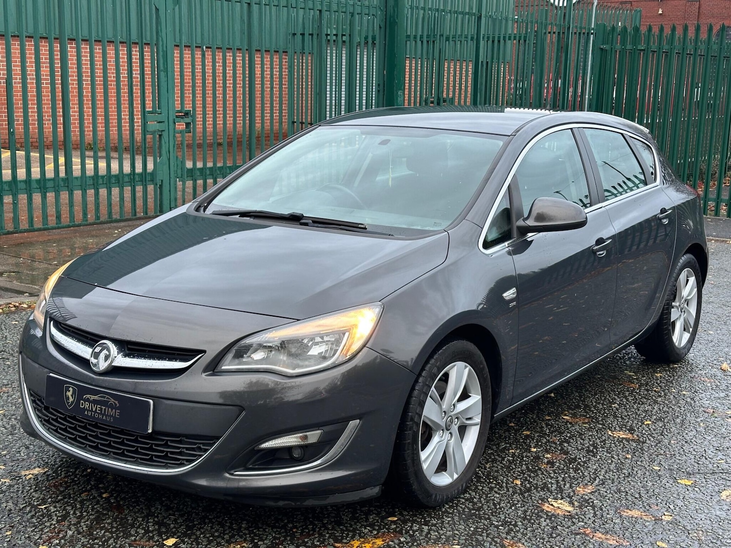 Used Vauxhall Astra 2013 for sale - 76440316: Photo 6
