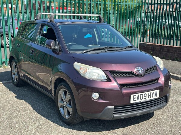 Used Toyota Urbancruiser 2009 for sale - 76295427: Photo 3