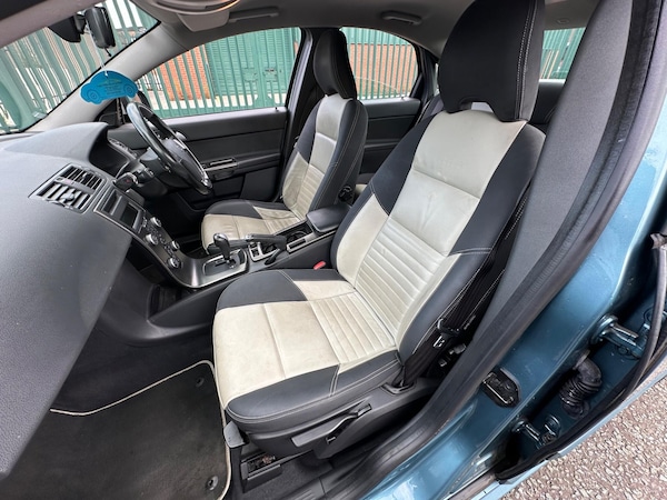 Used Volvo S40 2009 for sale - 76294841: Photo 13