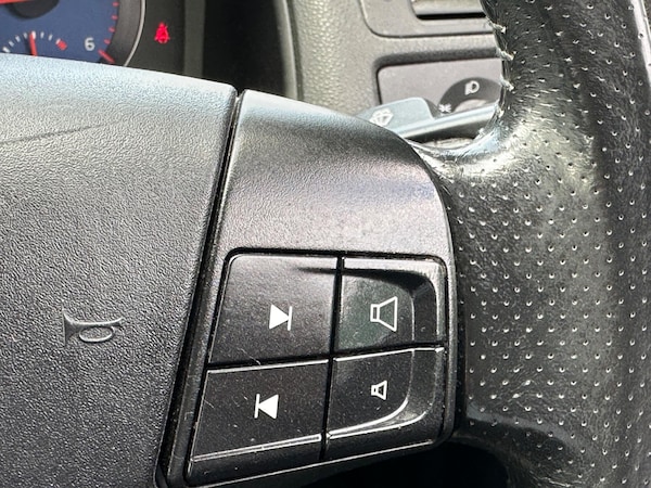 Used Volvo S40 2009 for sale - 76294841: Photo 16