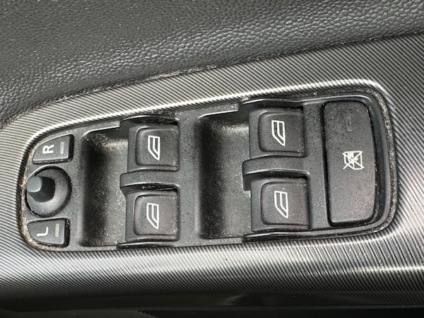 Used Volvo S40 2009 for sale - 76294841: Photo 17