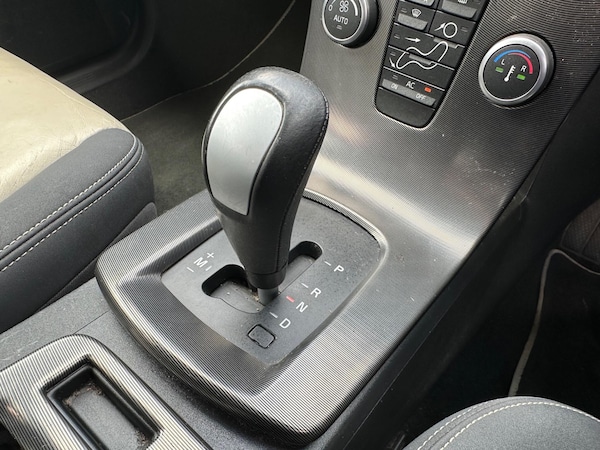 Used Volvo S40 2009 for sale - 76294841: Photo 20