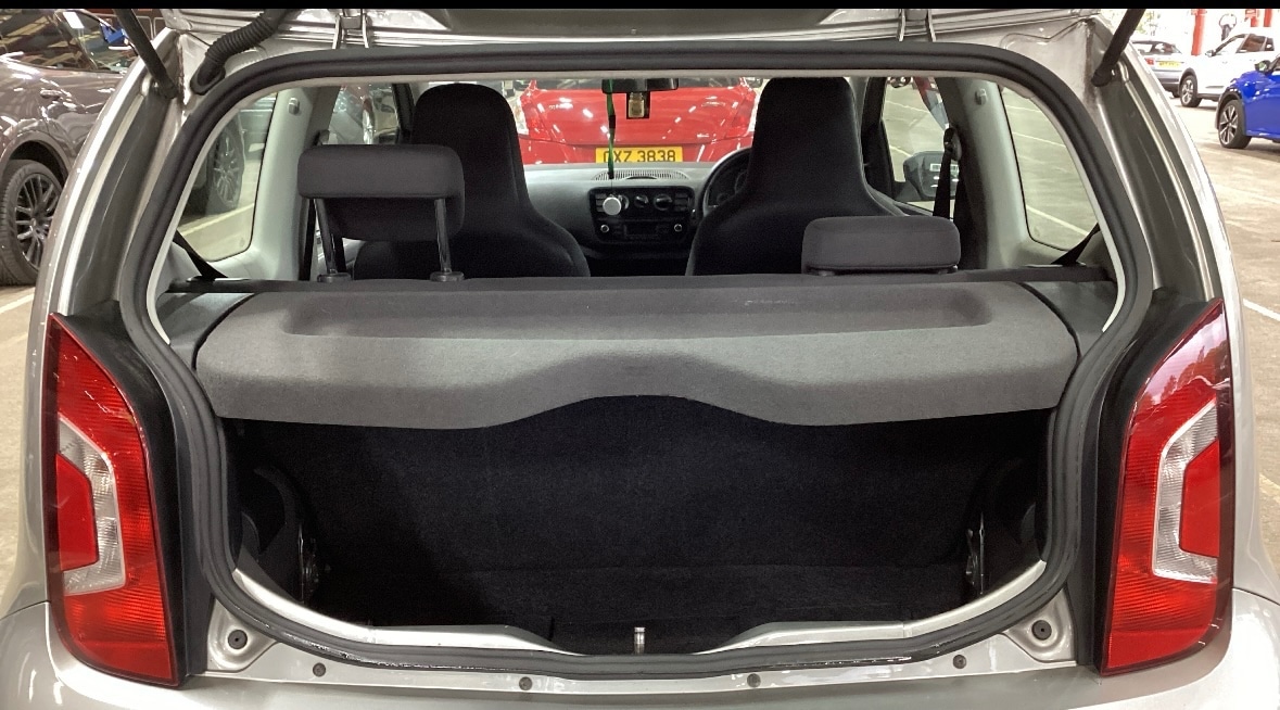 Used Volkswagen up! 2012 for sale - 76329525: Photo 4