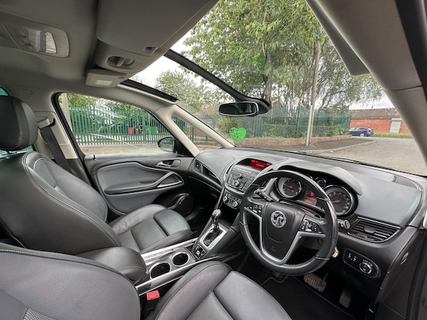 Used Vauxhall Zafira Tourer 2014 for sale - 76295247: Photo 25