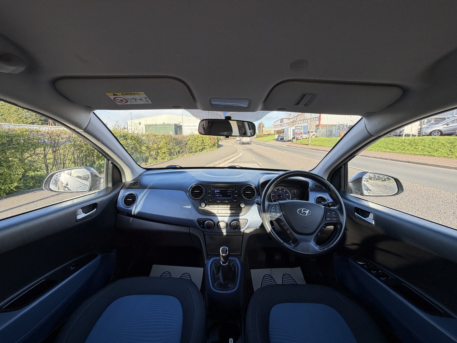 Used Hyundai i10 2016 for sale - 78018396: Photo 24