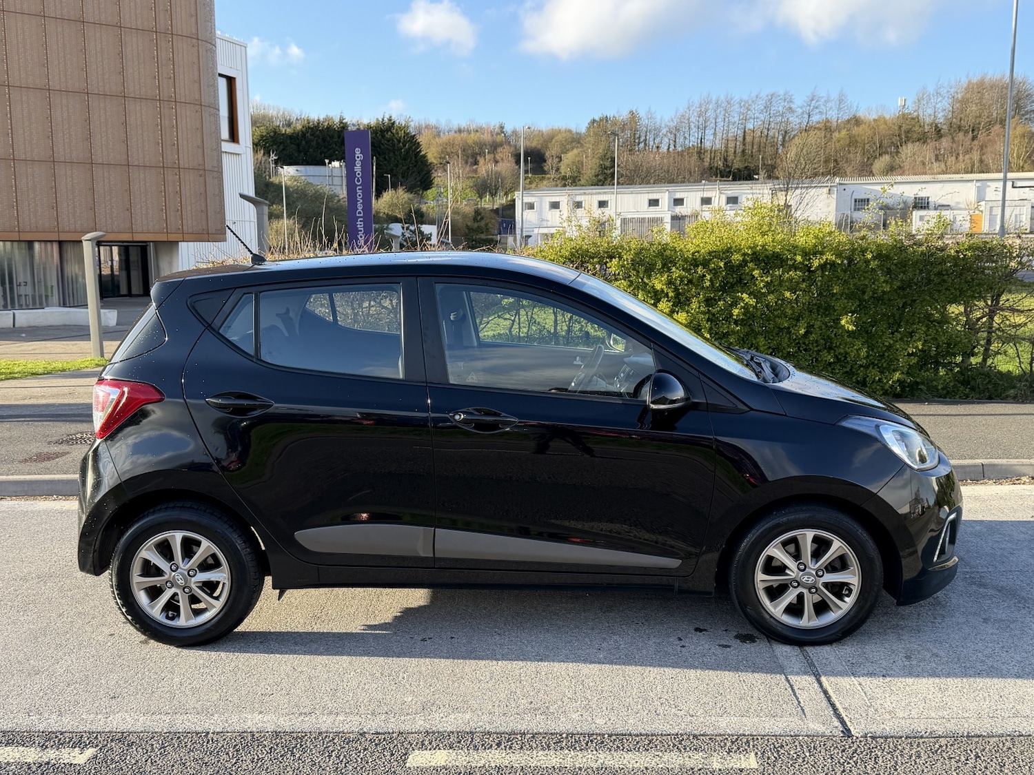 Used Hyundai i10 2016 for sale - 78018396: Photo 7