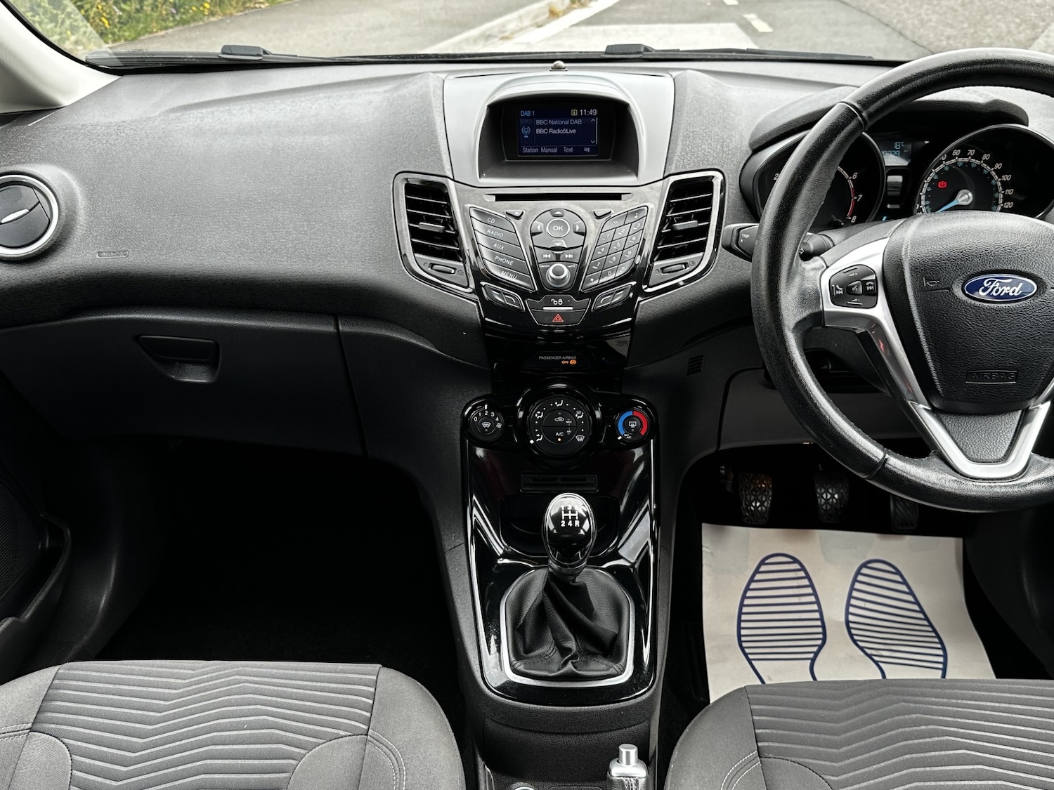 Used Ford Fiesta 2017 for sale - 76877582: Photo 28