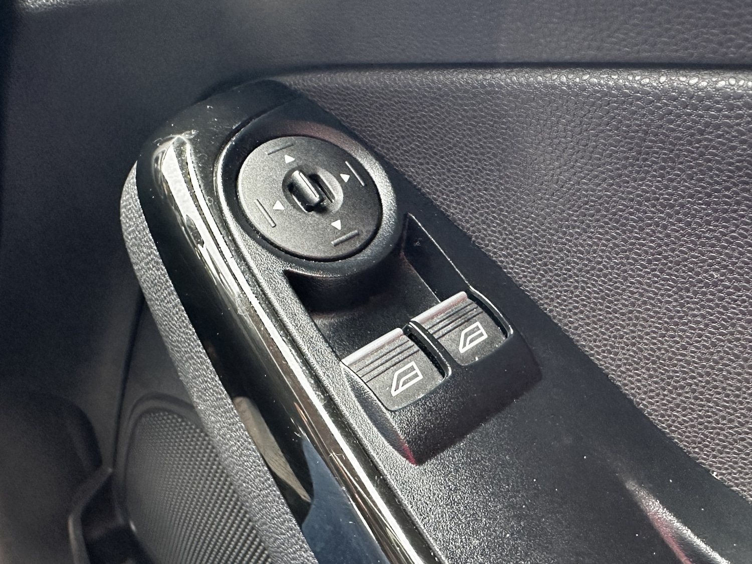 Used Ford Fiesta 2017 for sale - 76877582: Photo 30