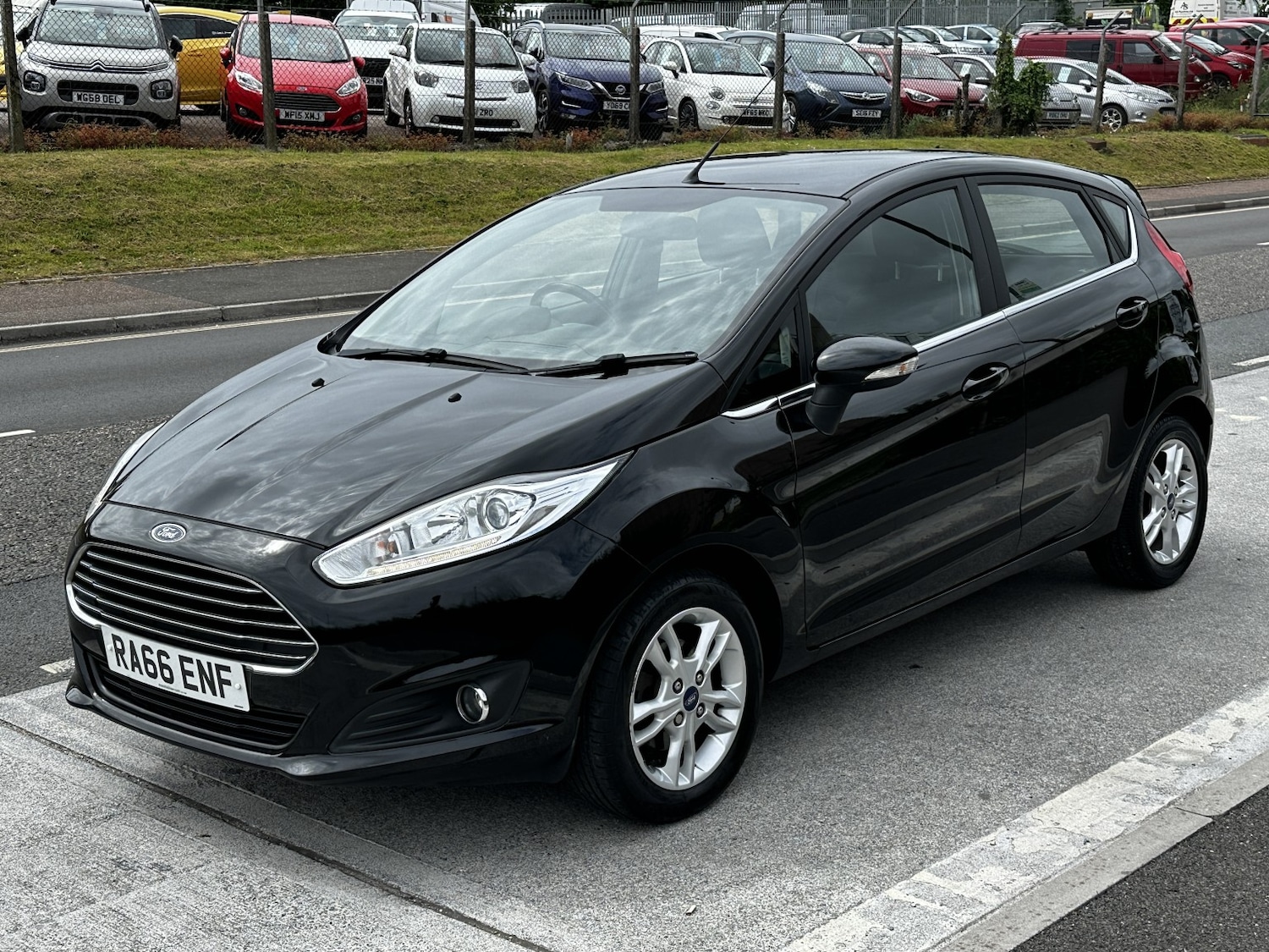 Used Ford Fiesta 2017 for sale - 76877582: Photo 7