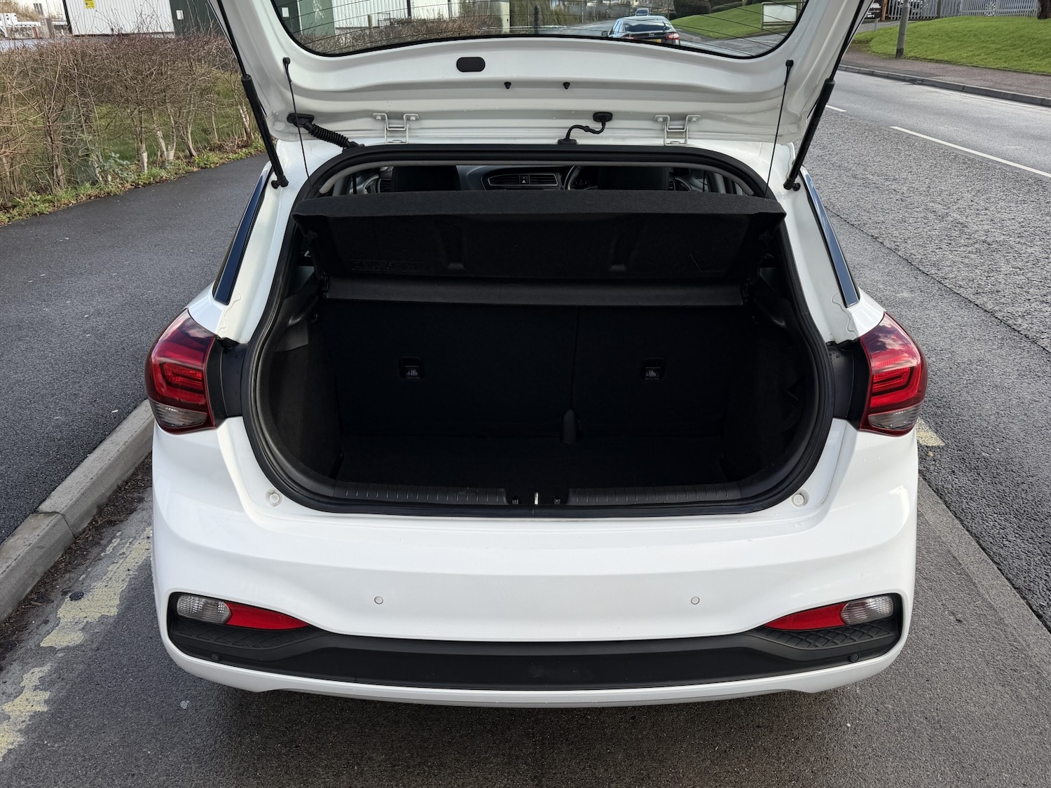 Used Hyundai i20 2018 for sale - 77140733: Photo 15