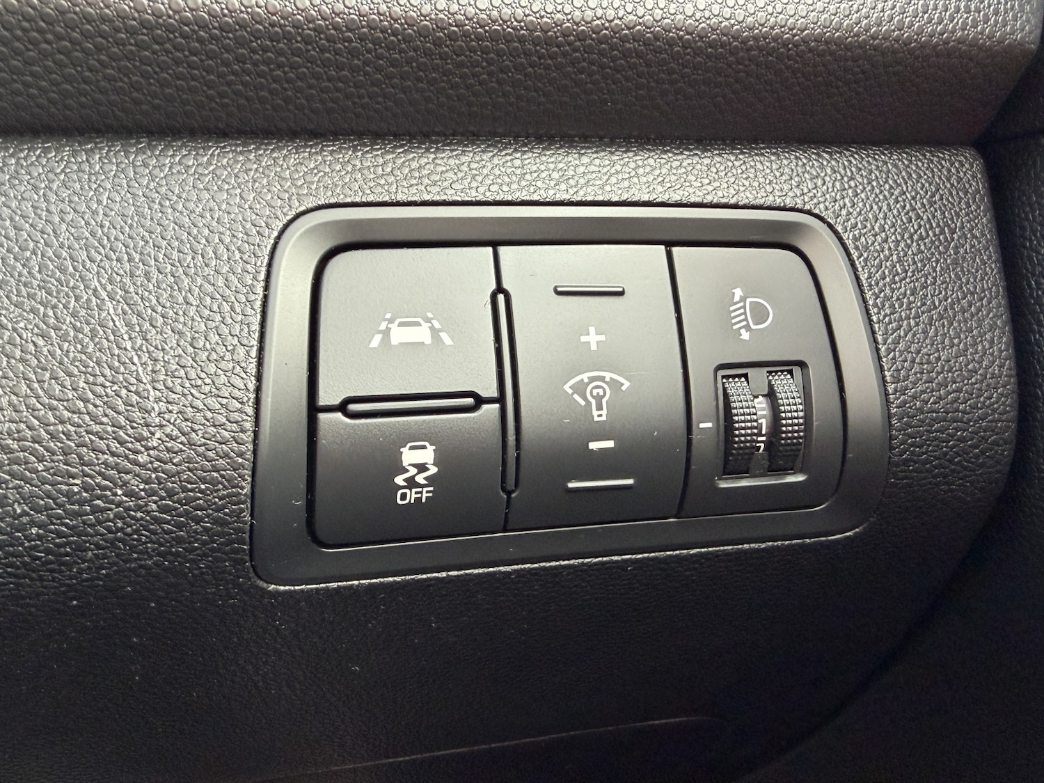 Used Hyundai i20 2018 for sale - 77140733: Photo 25