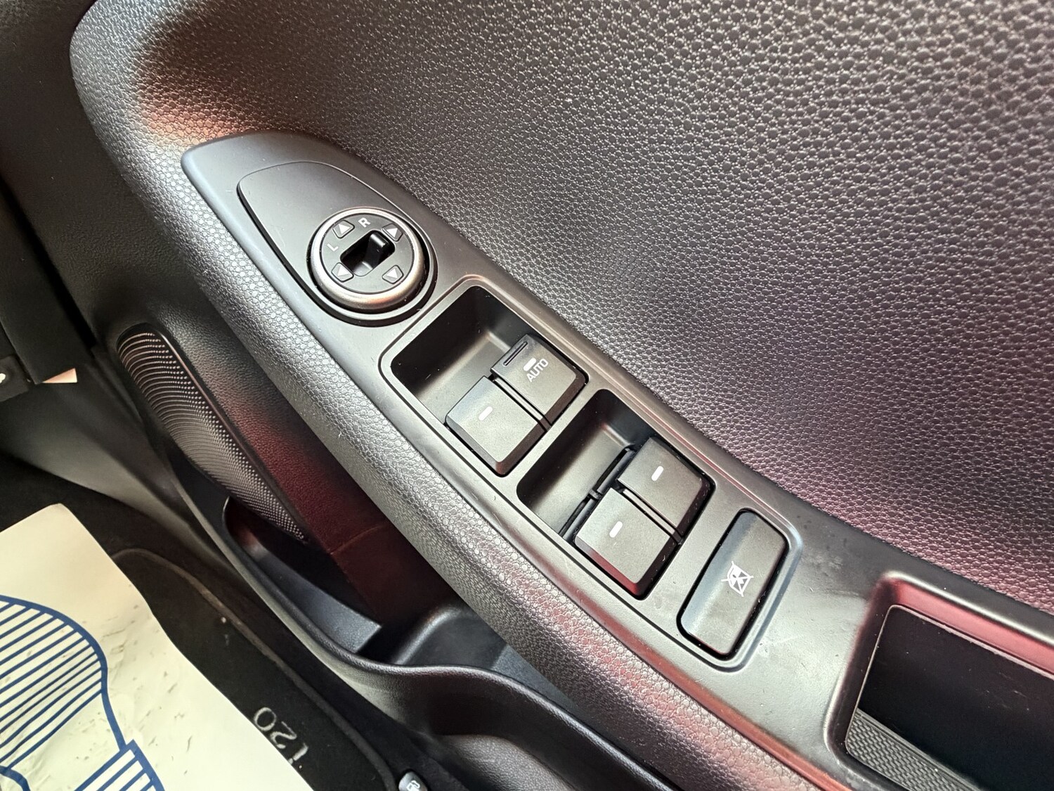 Used Hyundai i20 2018 for sale - 77140733: Photo 29