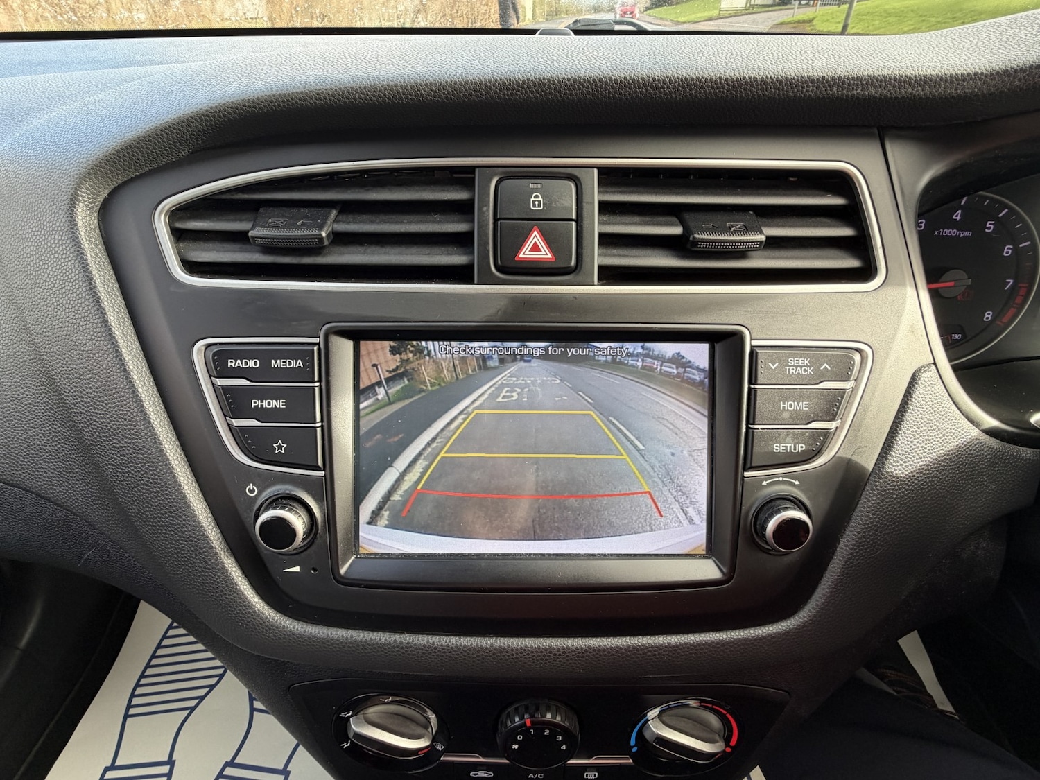 Used Hyundai i20 2018 for sale - 77140733: Photo 33