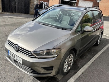 Used Volkswagen Golf SV 2014 for sale - 76455388: Photo