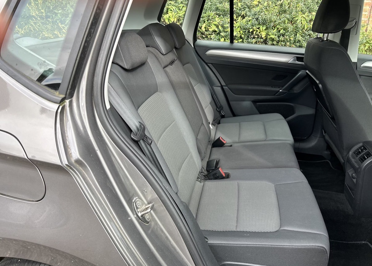 Used Volkswagen Golf SV 2014 for sale - 76455388: Photo 6