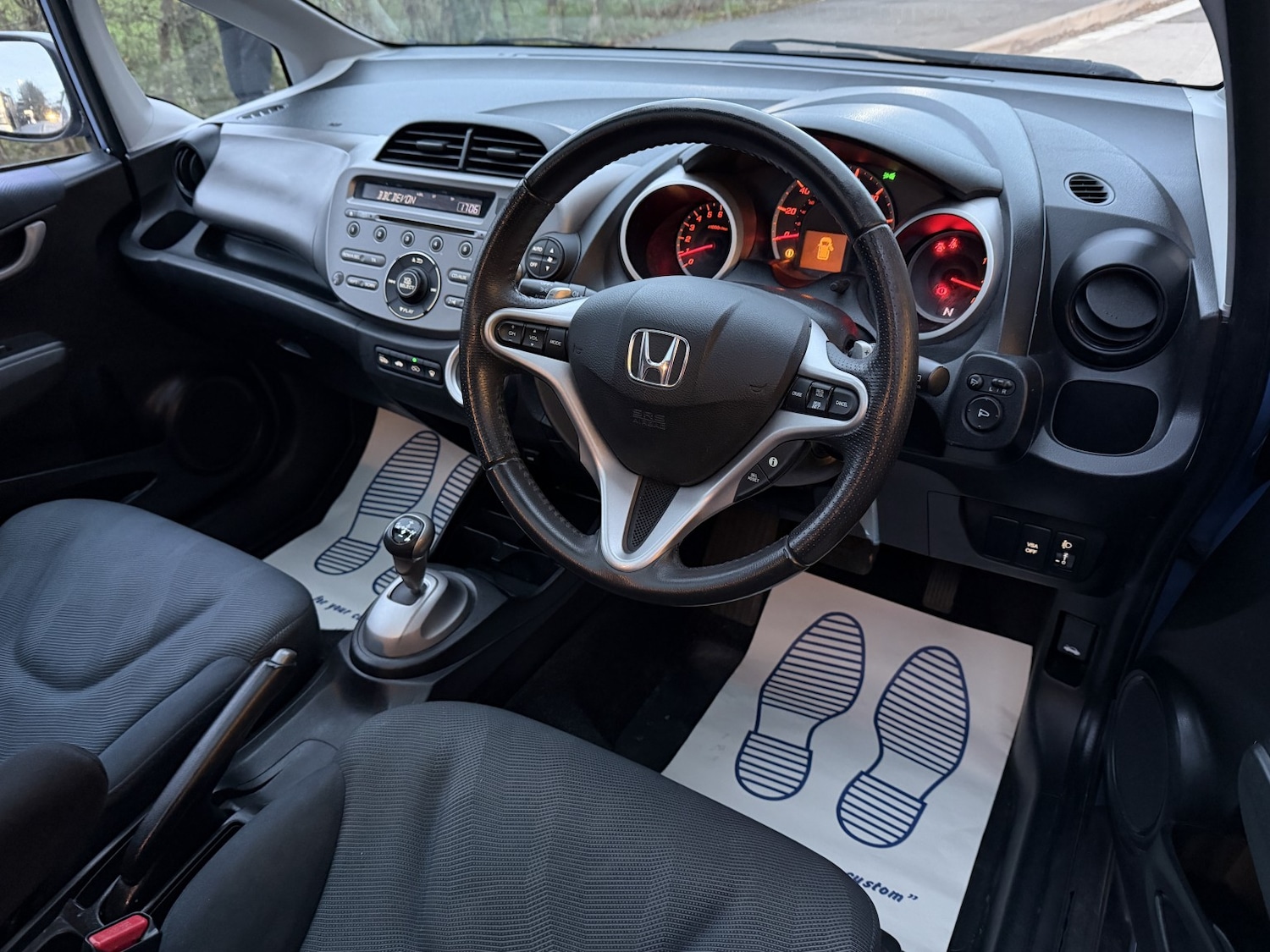 Used Honda Jazz 2009 for sale - 76896901: Photo 16