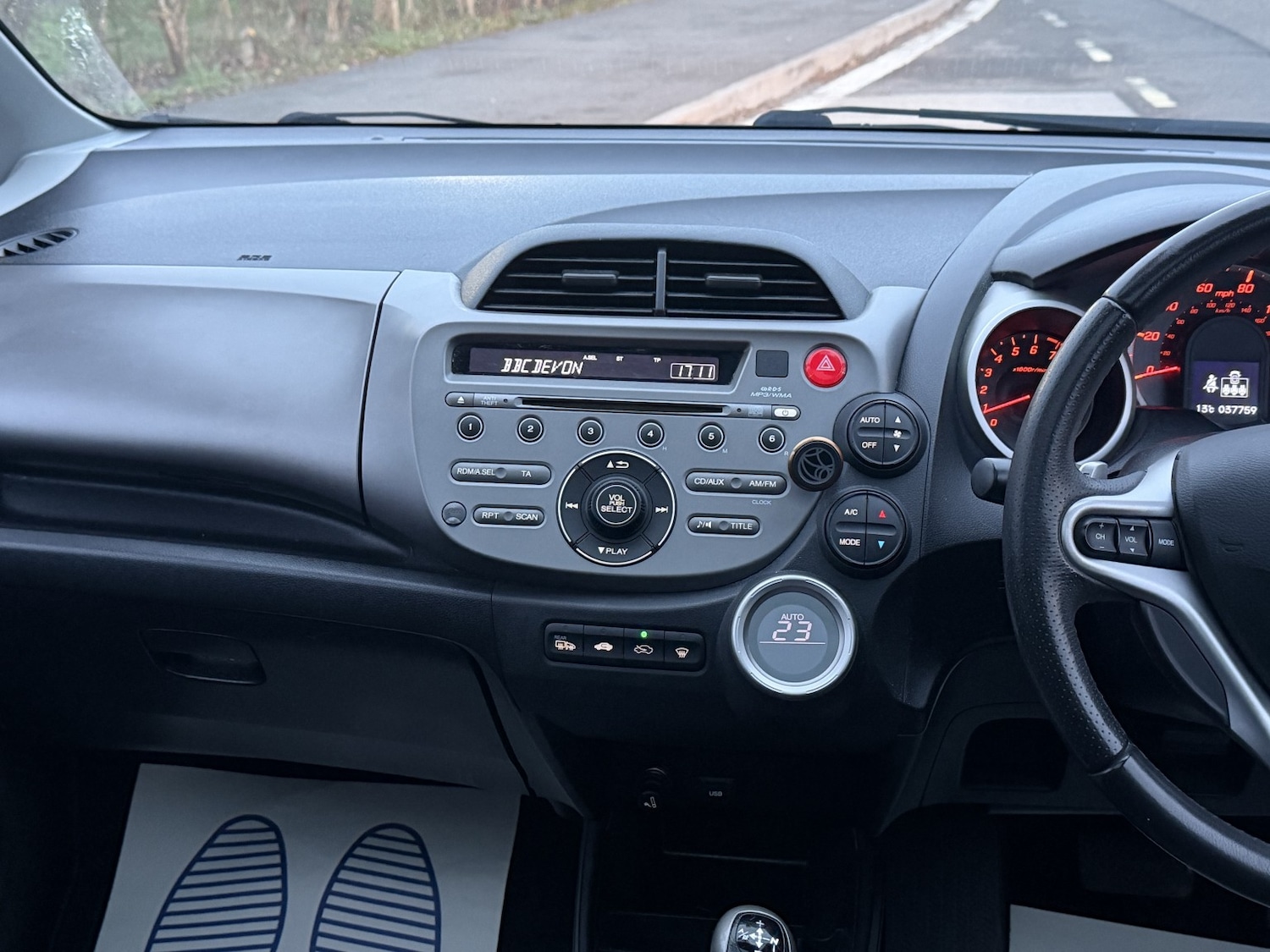 Used Honda Jazz 2009 for sale - 76896901: Photo 27