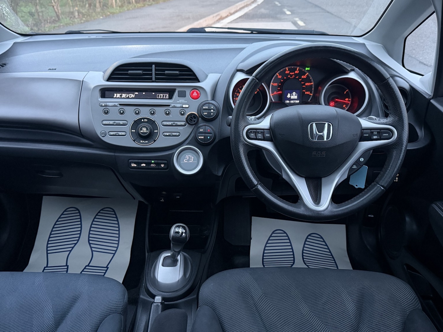 Used Honda Jazz 2009 for sale - 76896901: Photo 28