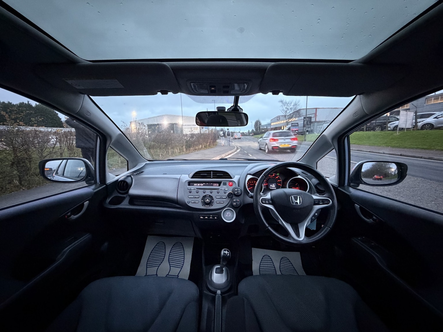 Used Honda Jazz 2009 for sale - 76896901: Photo 29