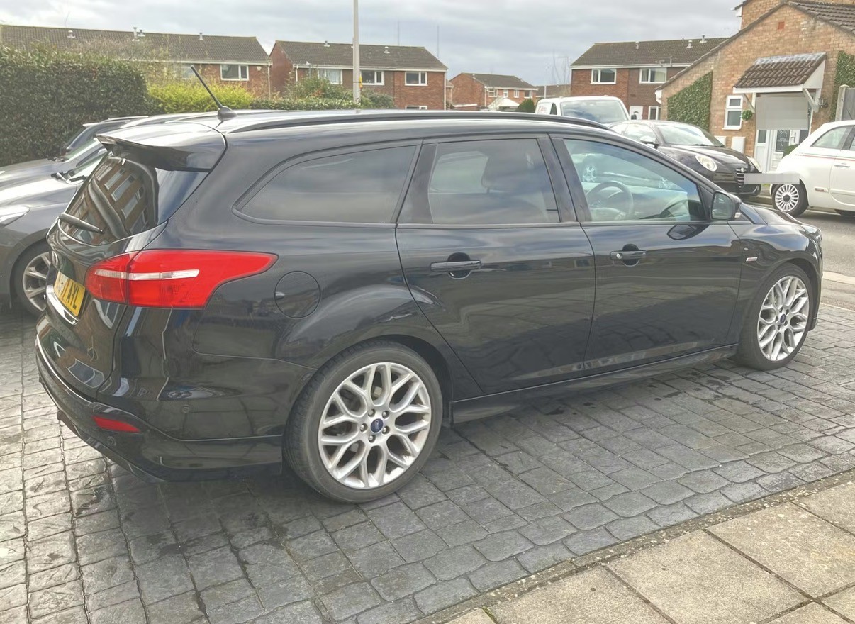 Used Ford Focus 2017 for sale - 77709074: Photo 3