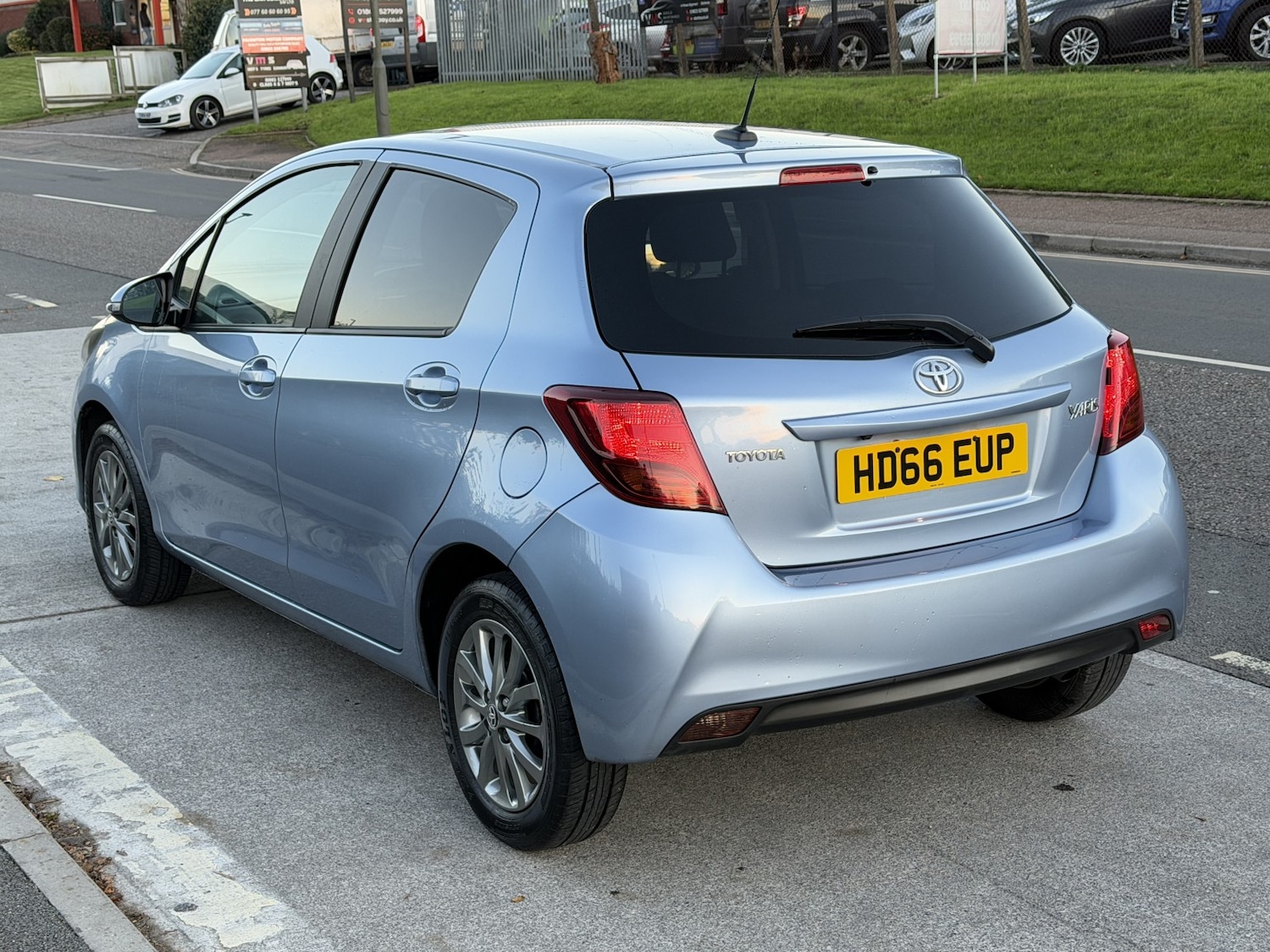 Used Toyota Yaris 2016 for sale - 76618683: Photo 10