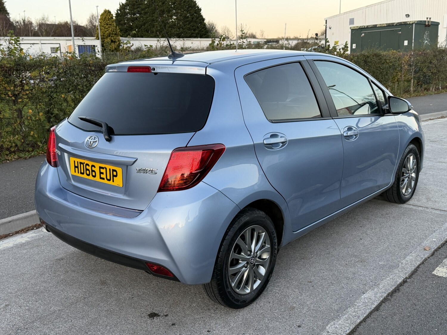 Used Toyota Yaris 2016 for sale - 76618683: Photo 13