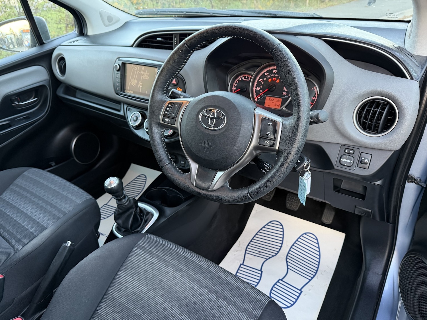 Used Toyota Yaris 2016 for sale - 76618683: Photo 18