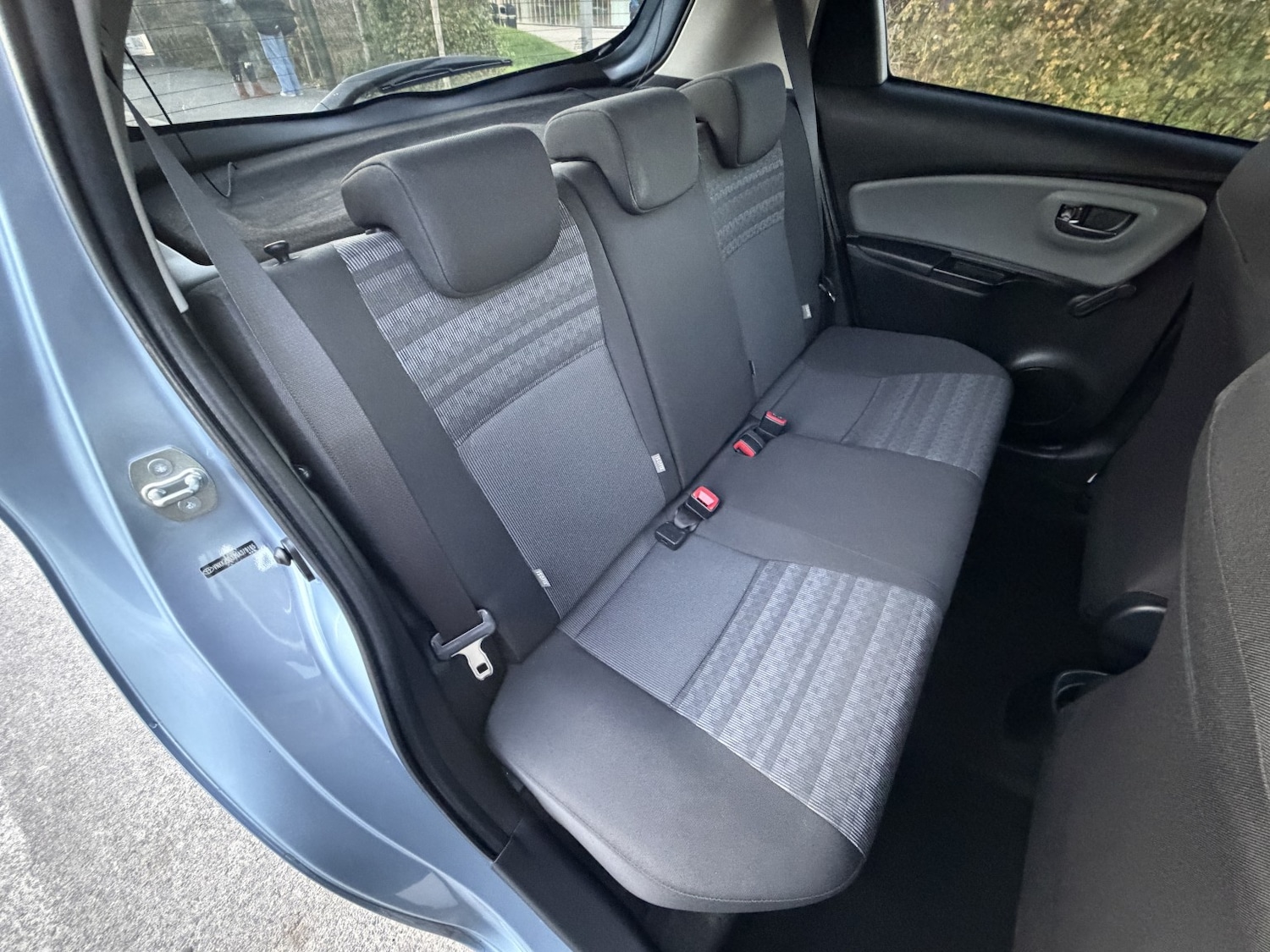 Used Toyota Yaris 2016 for sale - 76618683: Photo 22